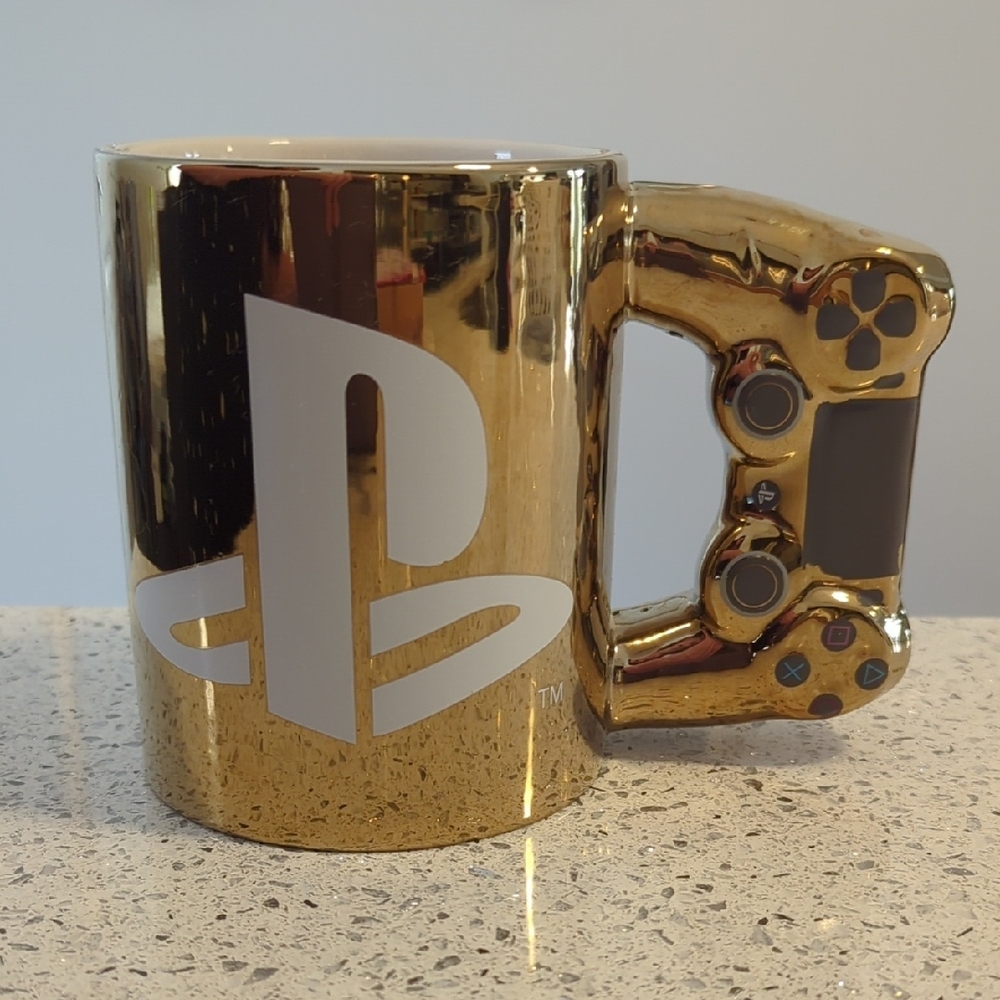 PlayStation Sony Dualshock Gold White Controller Handle Coffee Mug NWOT